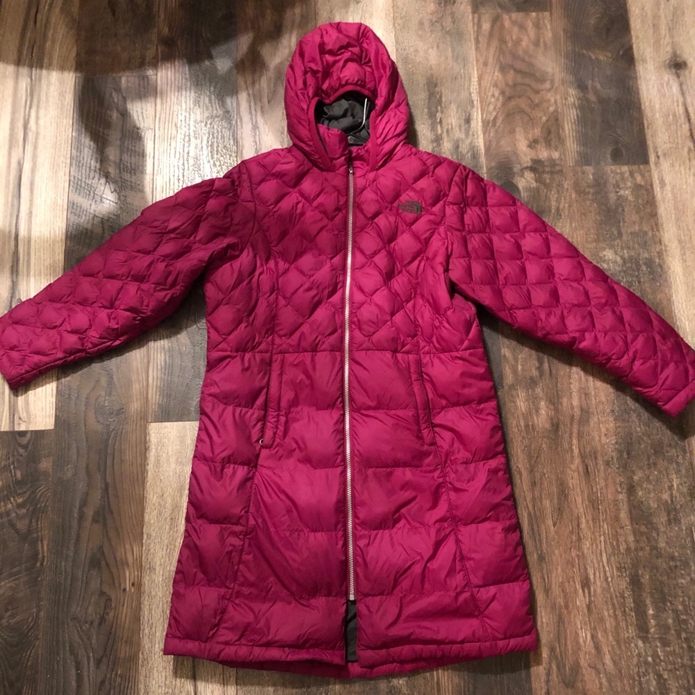 GIRLS’ METROPOLIS DOWN JACKET(TheNorthFace)